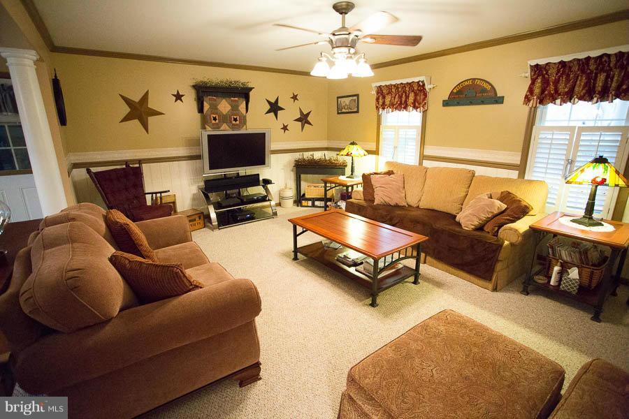 484 Ferry Road Fredericksburg, VA 22405 - Photo 25 of 28 Living Room