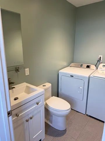 $3,900 | 1886-1888 River Street, Unit 2, Boston, MA 02136