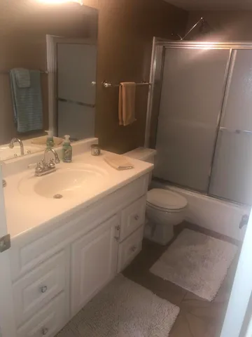 $2,300 | 1149 East Sandpiper Drive, Unit 214, Tempe, AZ 85283