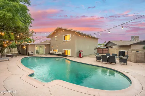 $580,000 | 5747 North 48th Lane, Glendale, AZ 85301