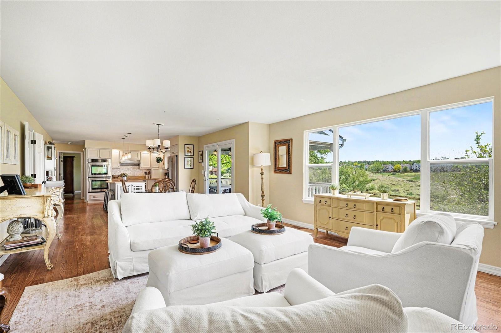 1574 Sunset Ridge Road Highlands Ranch, CO 80126 - Photo 11 of 46