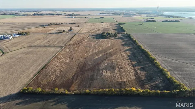 $1,553,470 | 0 Risdon School Road, Marissa, IL 62257