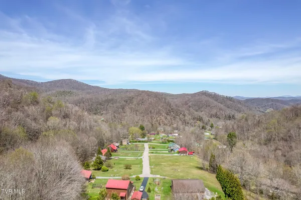 $245,000 | 119-111 Hughes Hollow Road, Roan Mountain, TN 37687