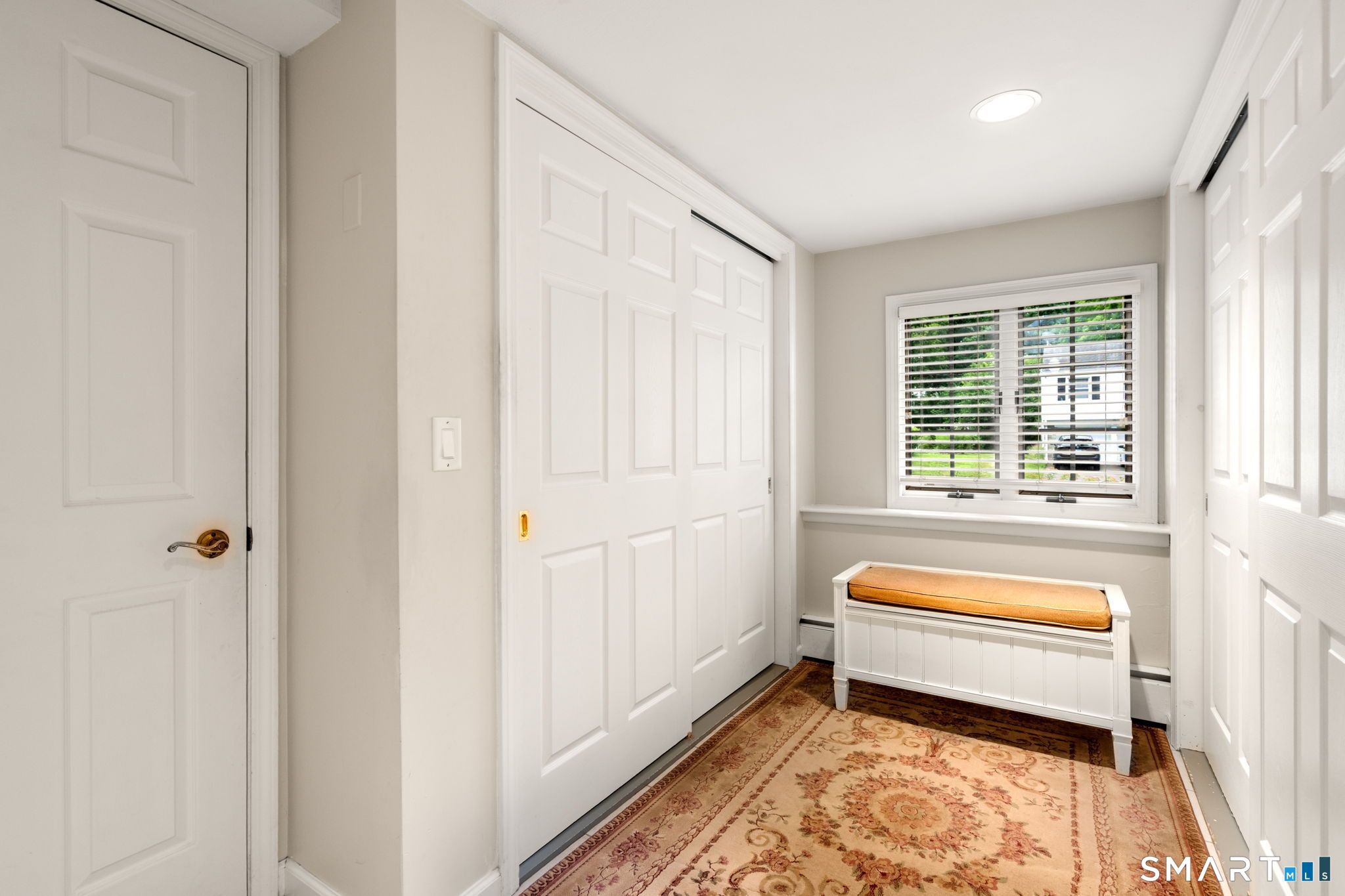 208 Sigwin Drive Fairfield, CT 06824 - Photo 31 of 40 Gallery Image 31