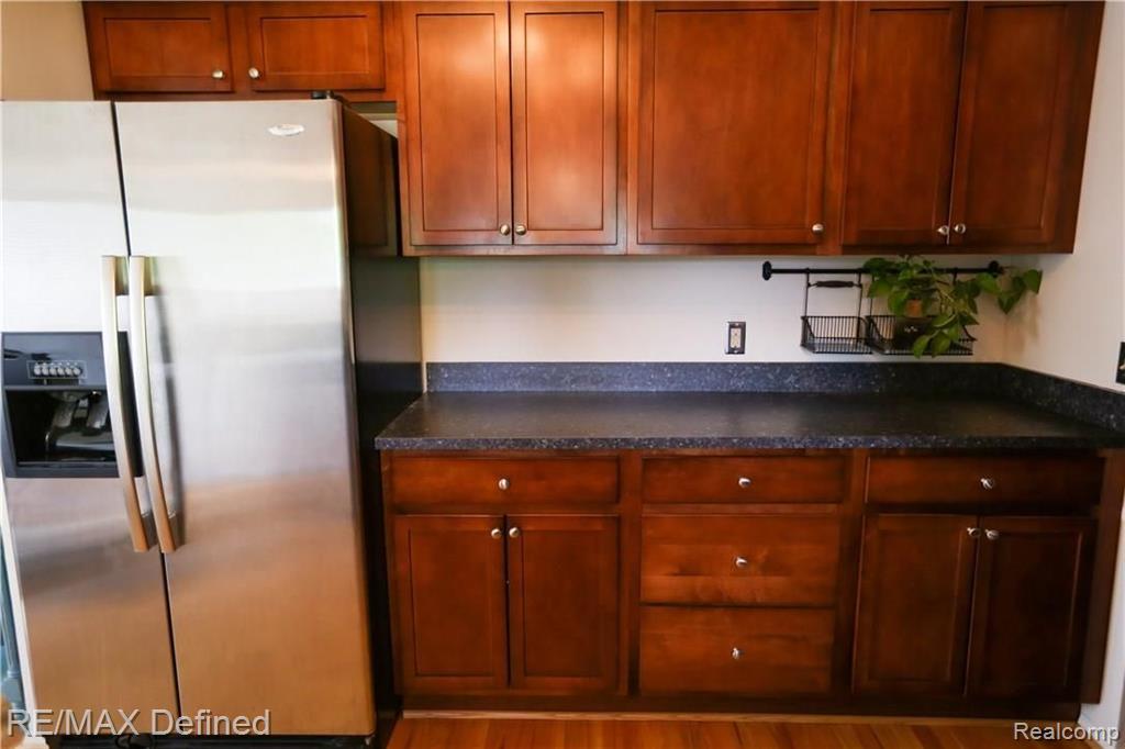 2108 Cumberland Road Rochester Hills, MI 48307 - Photo 8 of 20