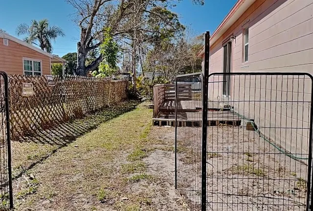 $2,299 | 105 Melody Lane, Largo, FL 33771