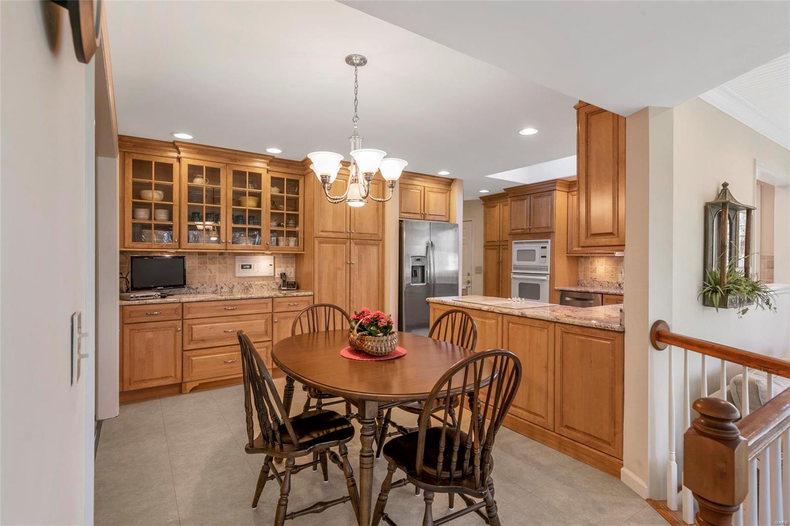 2008 Wilson Ridge Lane Chesterfield, MO 63005 - Photo 14 of 51 Gallery Image 14