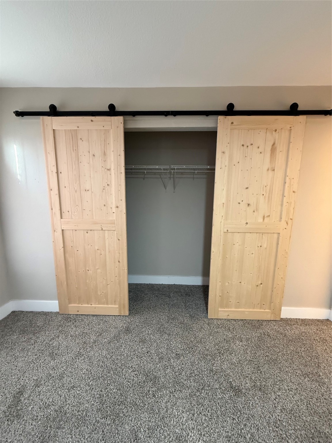 3819 Banks Ridge Lane Katy, TX 77449 - Photo 9 of 19 an empty room with closet