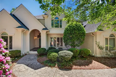 $795,000 | 3007 County Clare Road, Greensboro, NC 27407