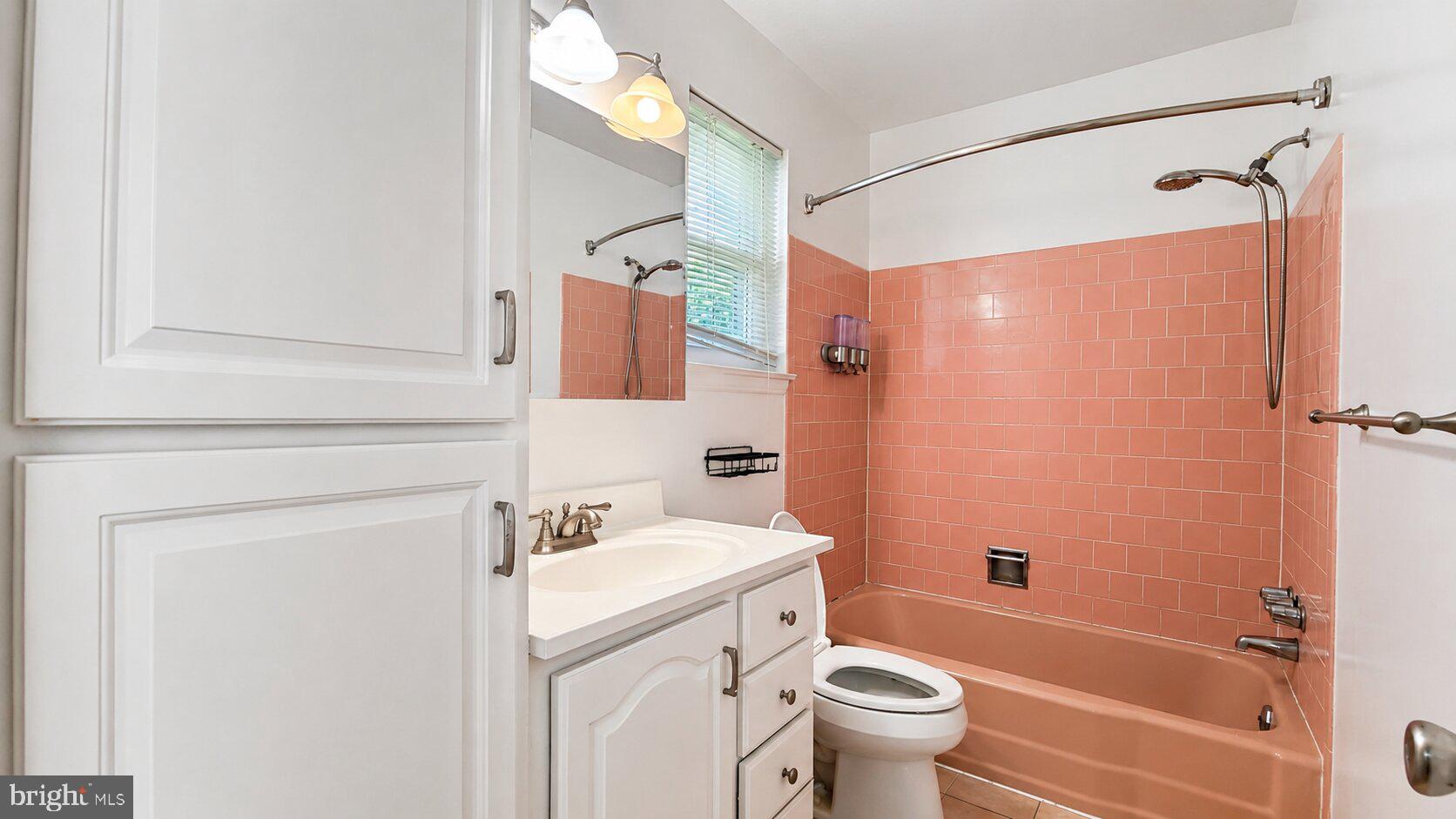 1615 Ladd Street Silver Spring, MD 20902 - Photo 11 of 26