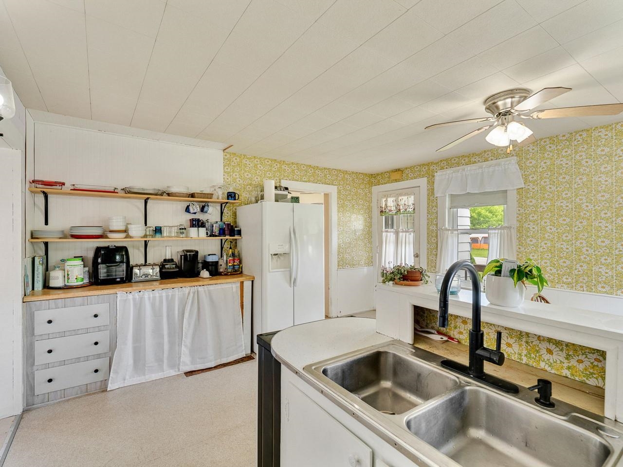1853 Greenbush Road Ferrisburgh, VT 05473 - Photo 13 of 60