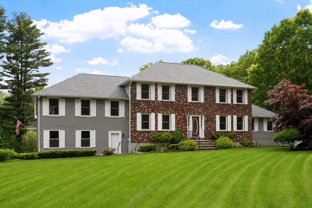30 Parker Road Dracut, MA 01826 - Photo 1 of 31