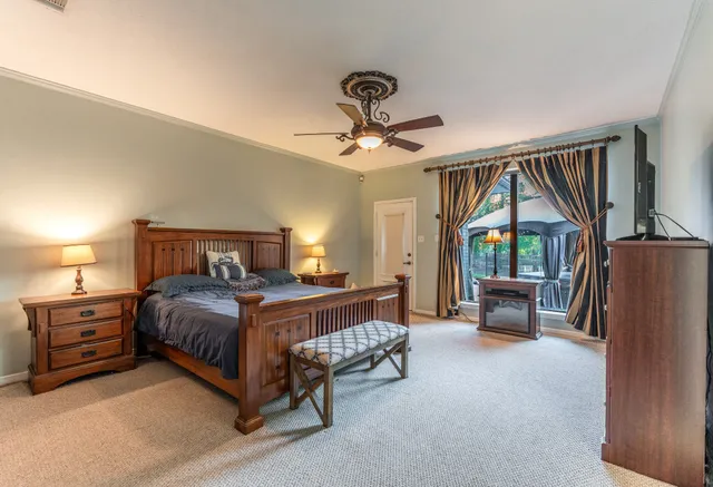 $549,000 | 20 Amherst Court, Conroe, TX 77304