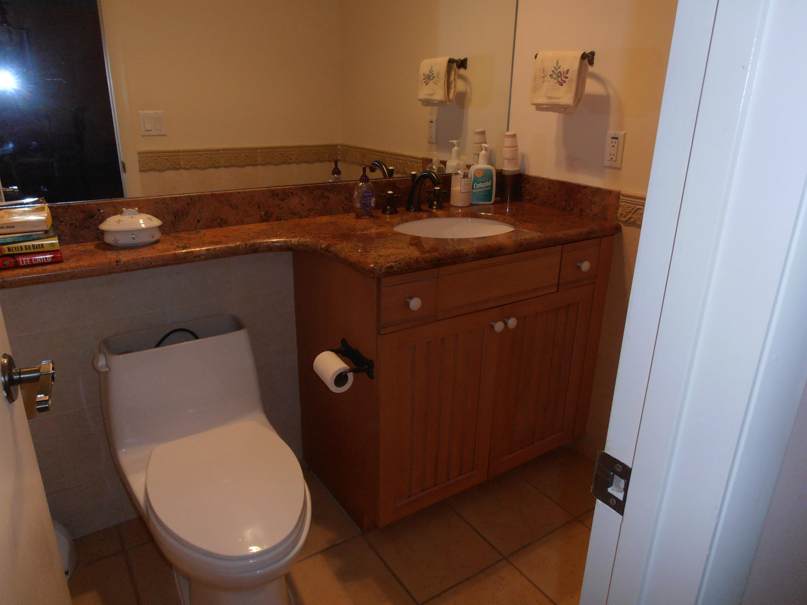 431 East Royal Palm Road Boca Raton, FL 33432 - Photo 17 of 71 half bathroom