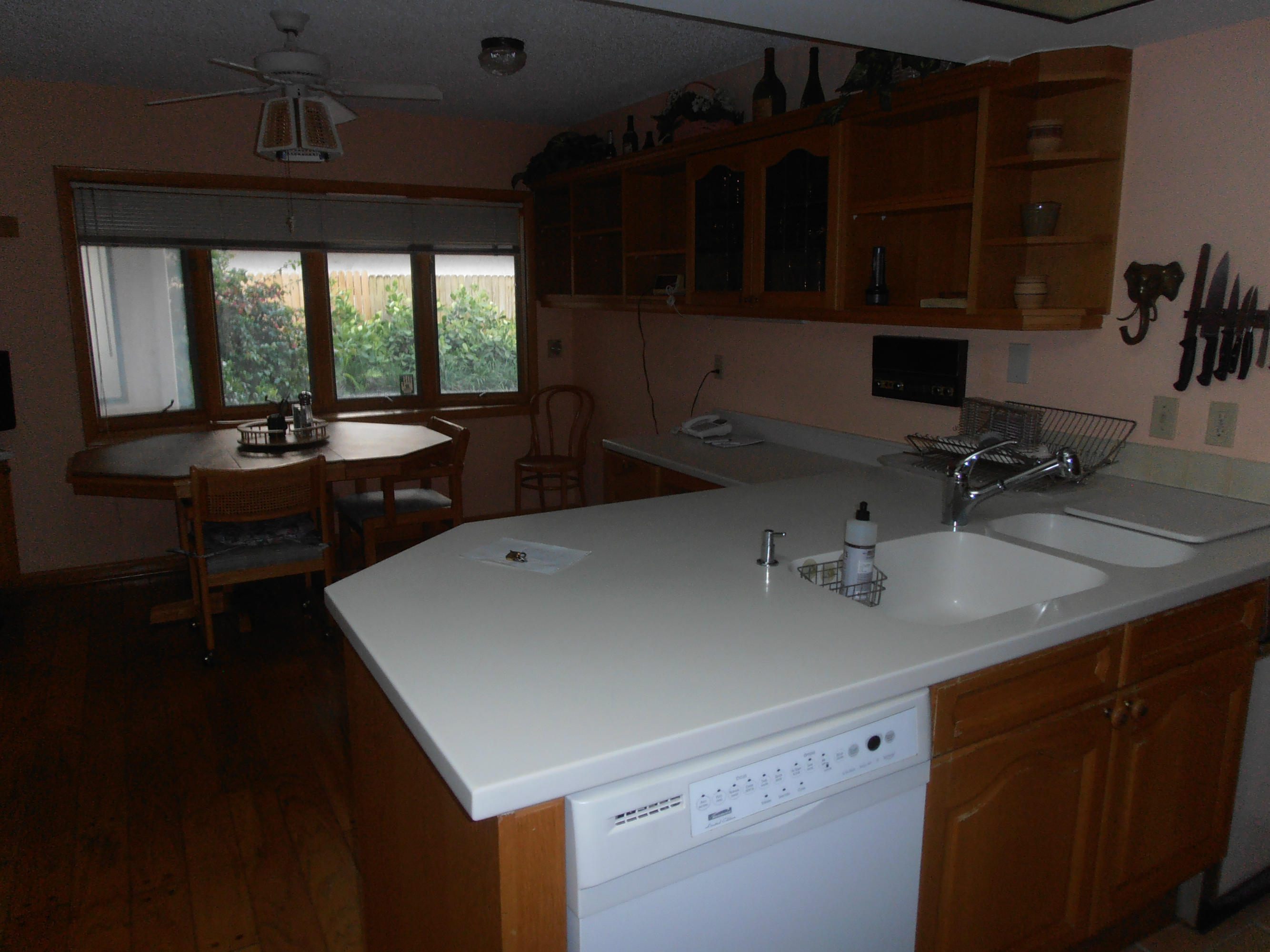 431 East Royal Palm Road Boca Raton, FL 33432 - Photo 25 of 71 kitchen