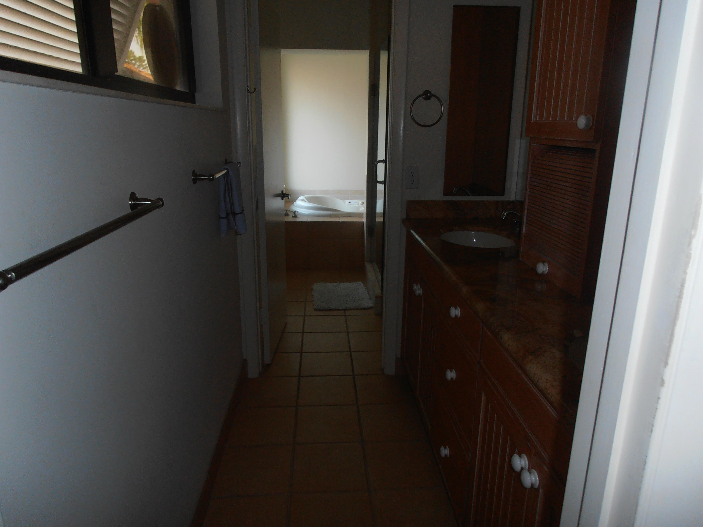 431 East Royal Palm Road Boca Raton, FL 33432 - Photo 33 of 71 master bathroom