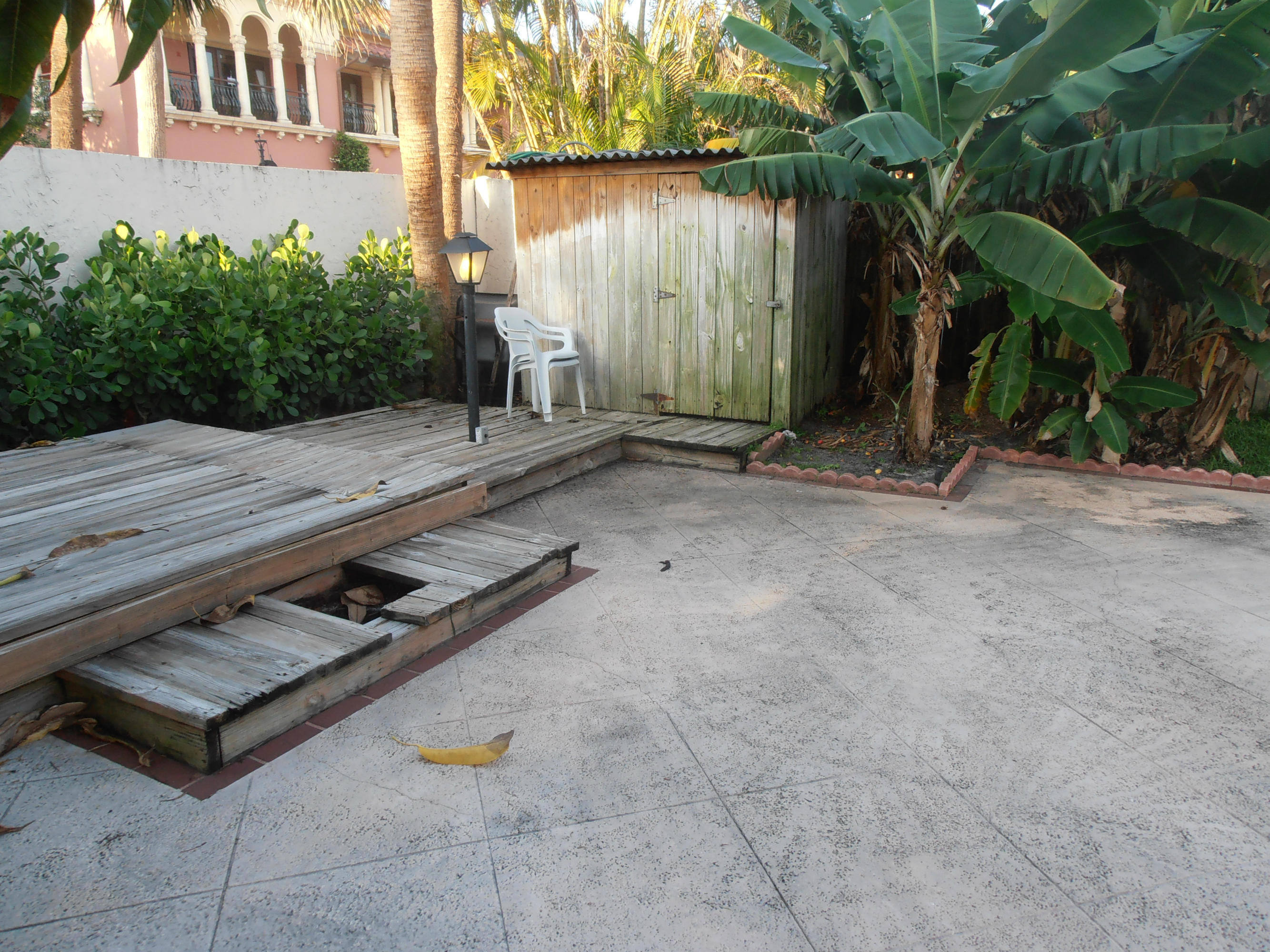 431 East Royal Palm Road Boca Raton, FL 33432 - Photo 68 of 71 back yard