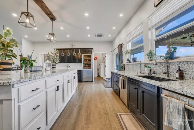 $1,650,000 | 4038 North 3510th Street East, Kimberly, ID 83341