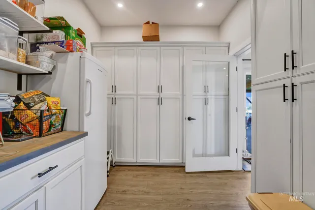 $1,650,000 | 4038 North 3510th Street East, Kimberly, ID 83341