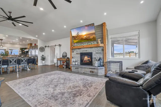 $1,650,000 | 4038 North 3510th Street East, Kimberly, ID 83341