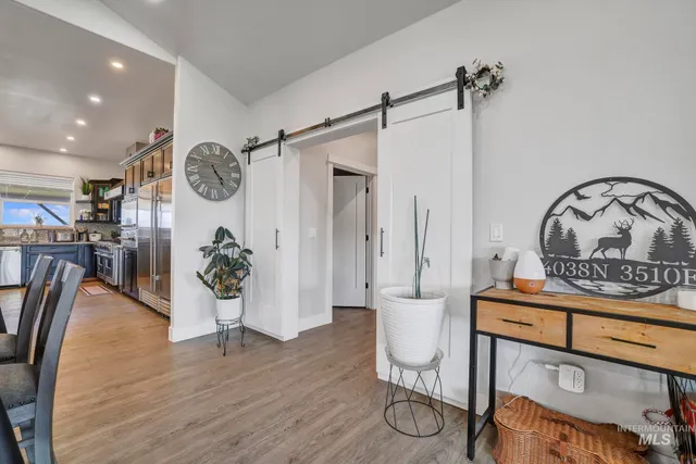 $1,650,000 | 4038 North 3510th Street East, Kimberly, ID 83341