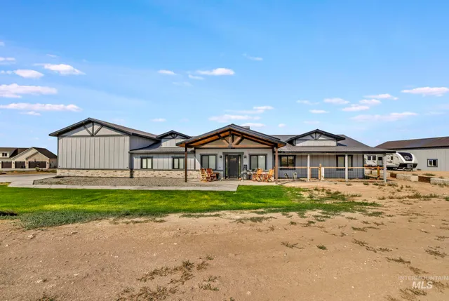 $1,650,000 | 4038 North 3510th Street East, Kimberly, ID 83341