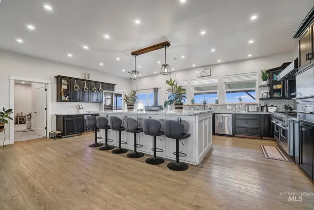 $1,650,000 | 4038 North 3510th Street East, Kimberly, ID 83341