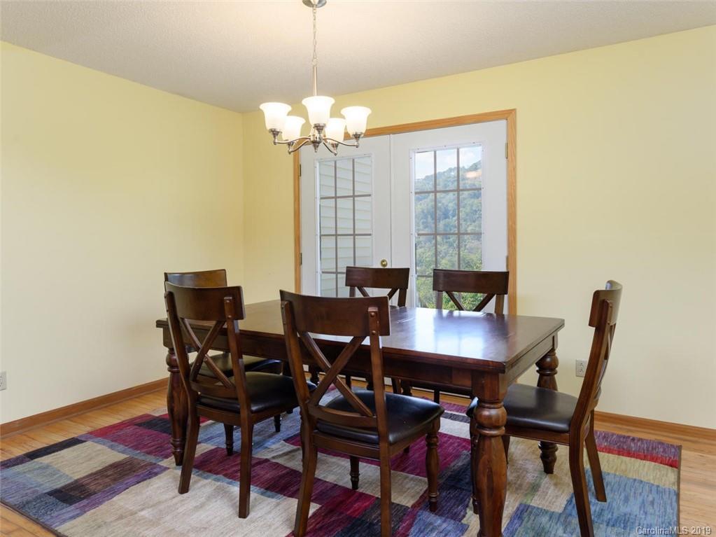 298 Roberts Hill Road Marshall, NC 28753 - Photo 13 of 37 Gallery Image 13