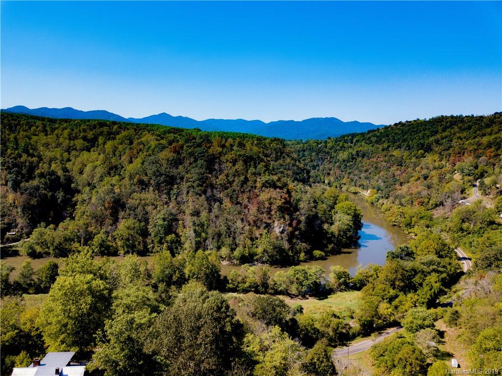 298 Roberts Hill Road Marshall, NC 28753 - Photo 35 of 37 Gallery Image 35