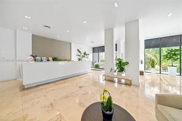 $3,500 | 2101 South Ocean Drive, Unit 2304, Hollywood, FL 33019