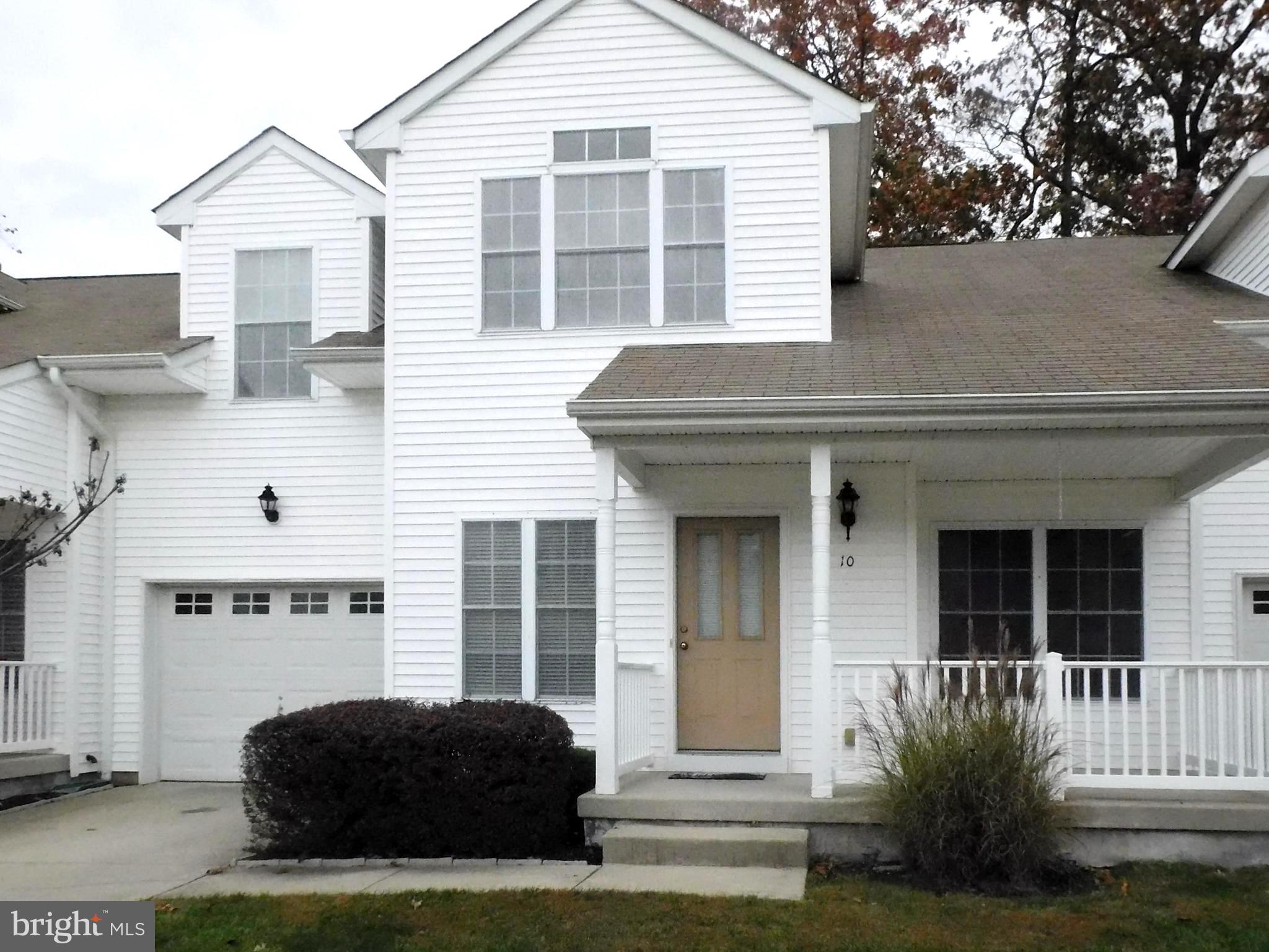 10 Charles Circle Delanco, NJ 08075 - Photo 1 of 44 Front view of house