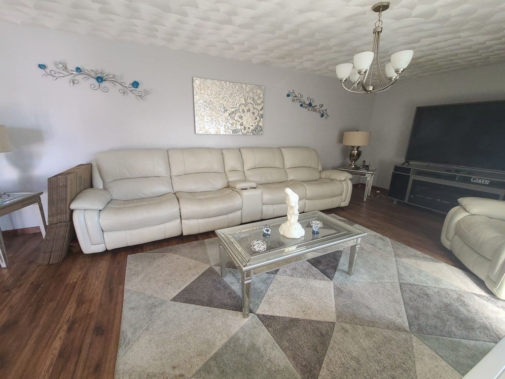 242 Smith Street Fall River, MA 02721 - Photo 4 of 37 Gallery Image 4