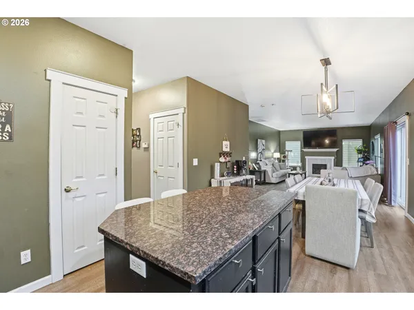 $625,000 | 16356 Southeast Anderegg Parkway, Damascus, OR 97089