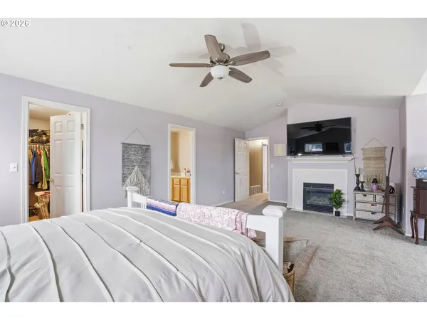 $625,000 | 16356 Southeast Anderegg Parkway, Damascus, OR 97089
