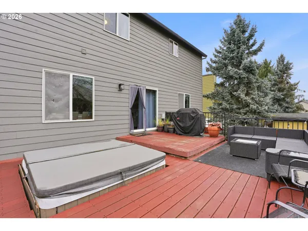 $625,000 | 16356 Southeast Anderegg Parkway, Damascus, OR 97089