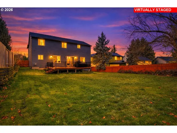 $625,000 | 16356 Southeast Anderegg Parkway, Damascus, OR 97089