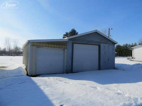 6980 Canada Road Birch Run, MI 48415 - Photo 7 of 19 20394652-6.JPG