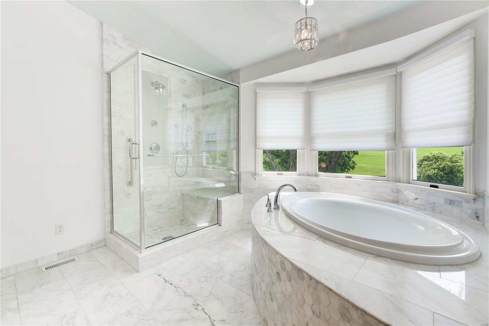 17136 Chaise Ridge Road Chesterfield, MO 63005 - Photo 17 of 25