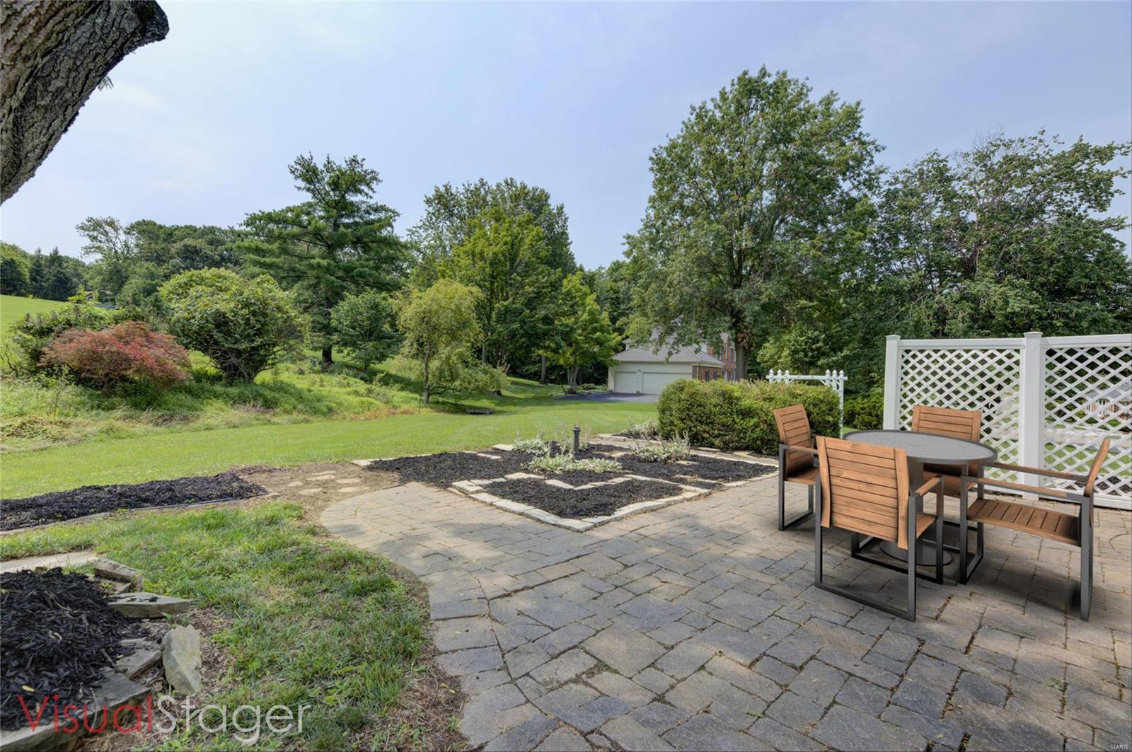 17136 Chaise Ridge Road Chesterfield, MO 63005 - Photo 22 of 25