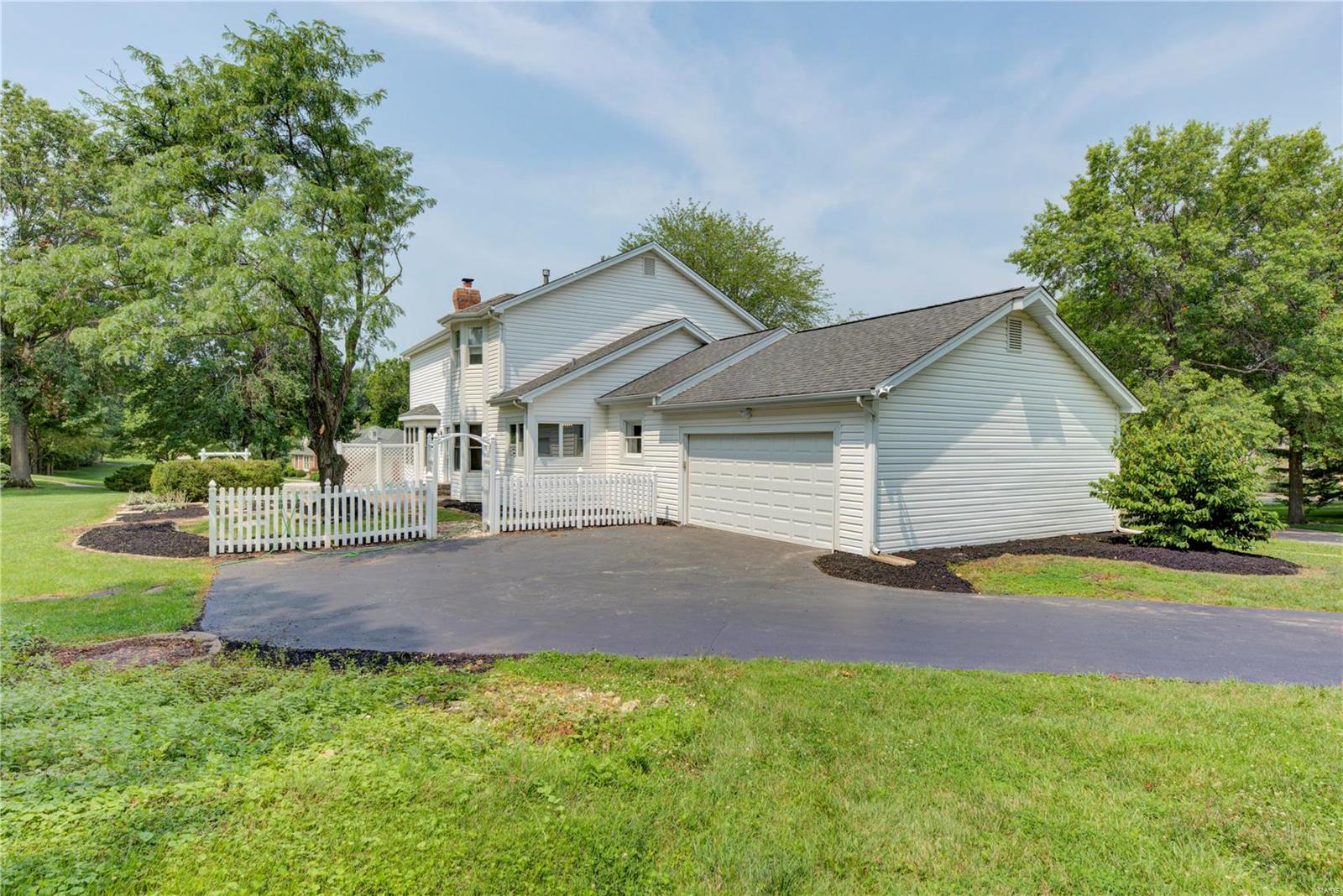 17136 Chaise Ridge Road Chesterfield, MO 63005 - Photo 24 of 25