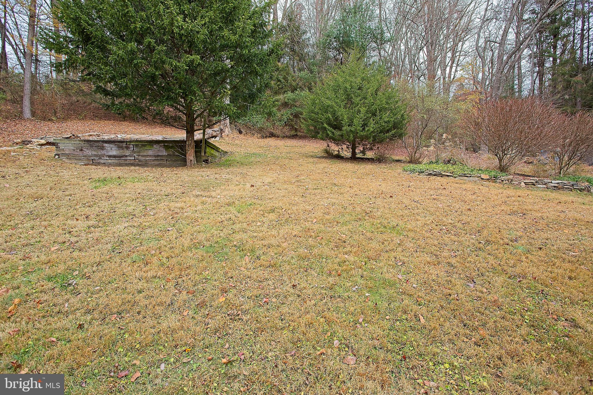 1223 Hall Road West Chester, PA 19380 - Photo 41 of 42 Back yard