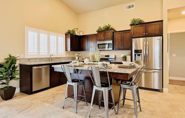 785 Strada Street, Unit 73 Lemoore, CA 93245 - Photo 3 of 10 Gallery Image 3