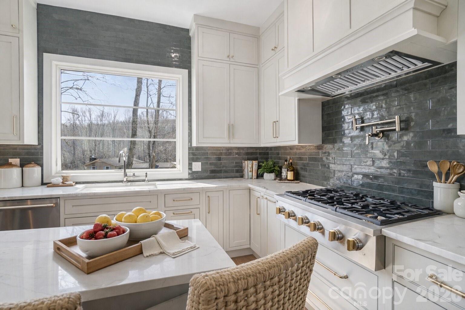 272 Glazener Road Brevard, NC 28712 - Photo 17 of 48