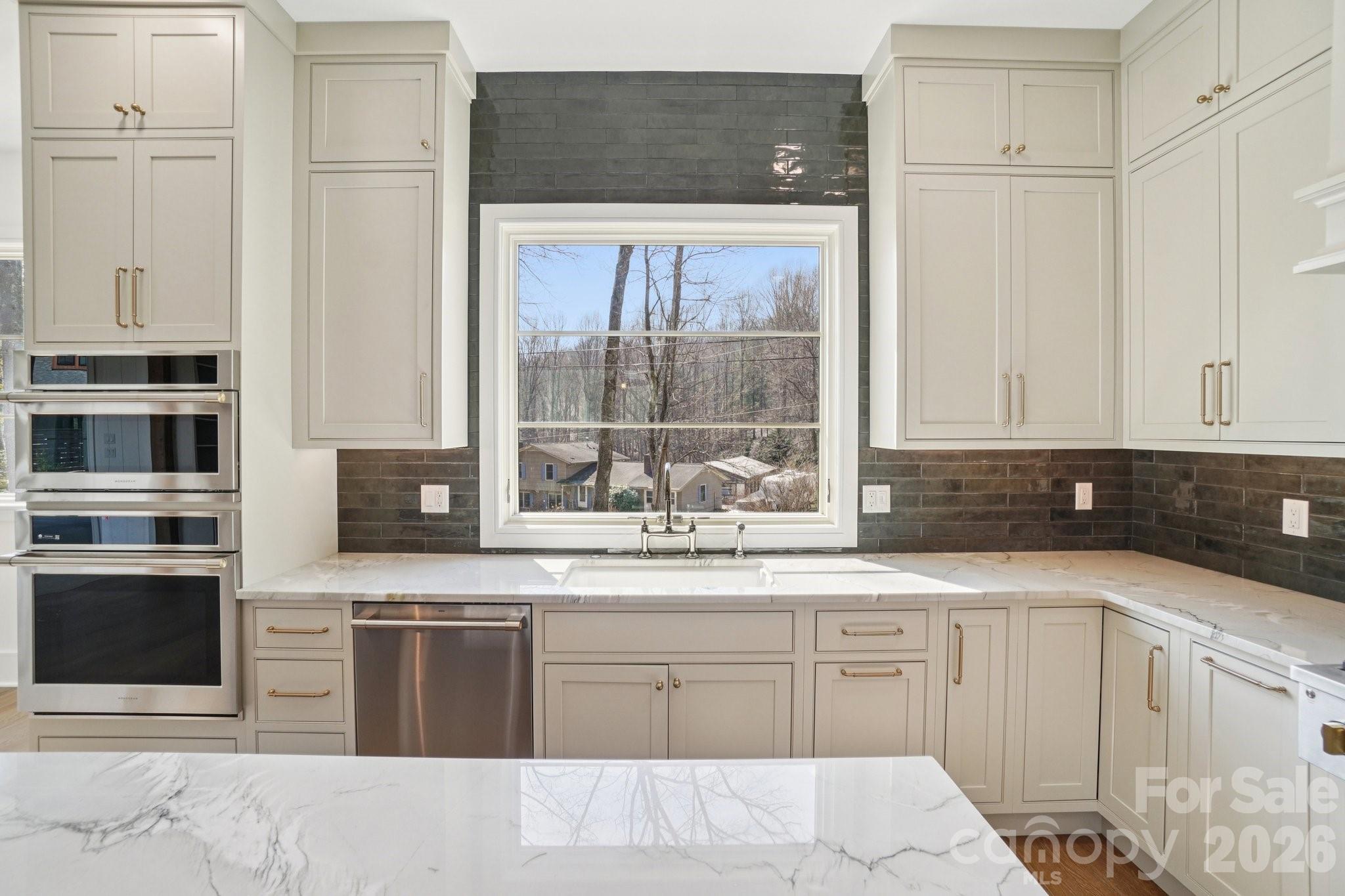 272 Glazener Road Brevard, NC 28712 - Photo 18 of 48