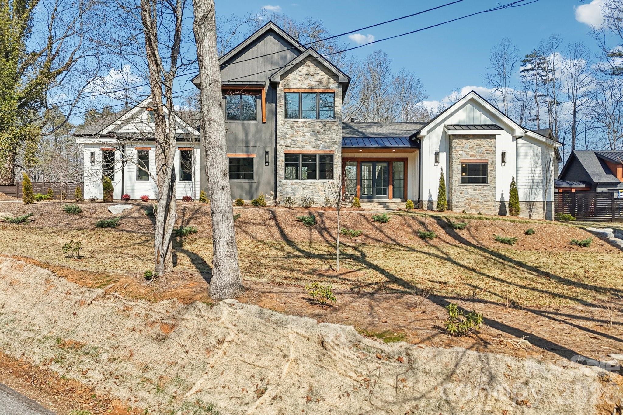 272 Glazener Road Brevard, NC 28712 - Photo 4 of 48