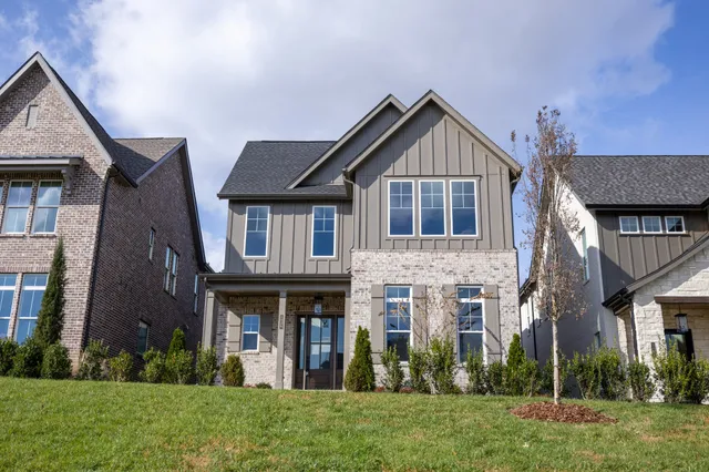 $1,209,500 | 5029 Owenruth Drive, Franklin, TN 37069