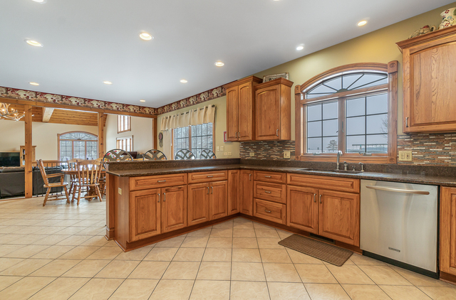 24131 Volbrecht Road Crete, IL 60417 - Photo 13 of 42