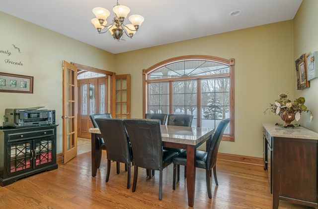 24131 Volbrecht Road Crete, IL 60417 - Photo 8 of 42