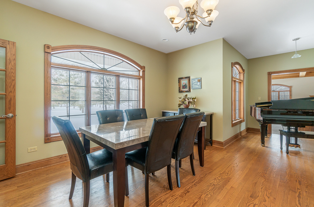 24131 Volbrecht Road Crete, IL 60417 - Photo 9 of 42