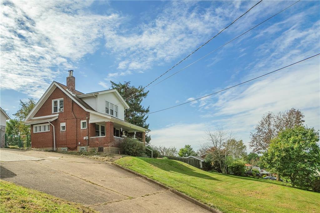 2029 Ridge Road McKeesport, PA 15135 - Photo 2 of 25 Gallery Image 2